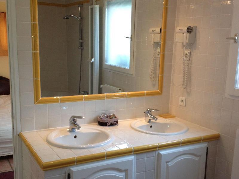 B&B With Charm, Quiet, Kitchen, Sw Pool. Grasse Esterno foto