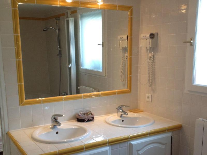 B&B With Charm, Quiet, Kitchen, Sw Pool. Grasse Esterno foto